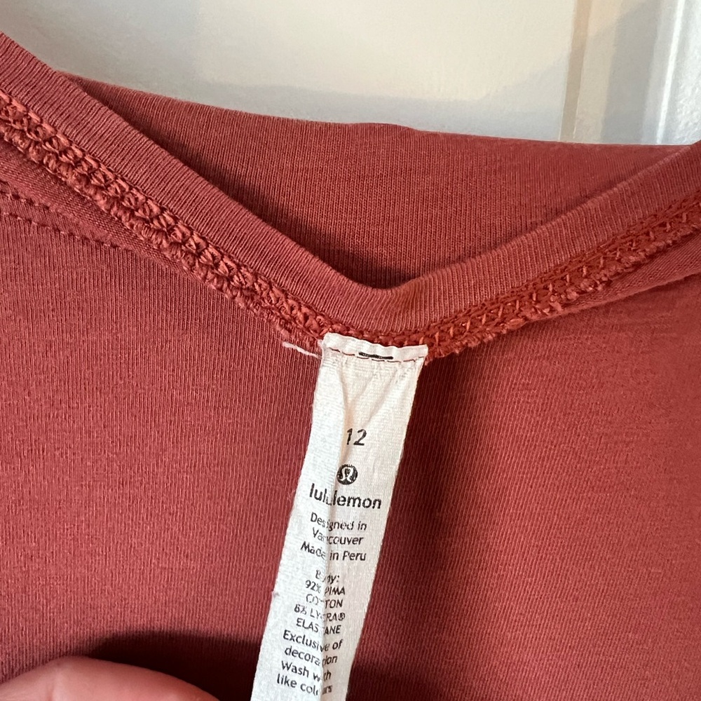 Lululemon Lon Sleeve